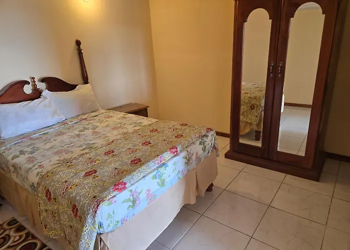 Poinciana Two Apartment *