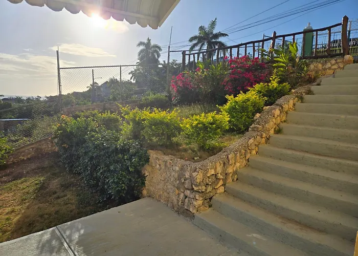 Apartment Poinciana Two